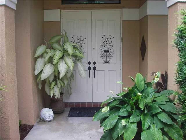 Unit for sale at 1020 Creekford Drive, Weston, FL 33326