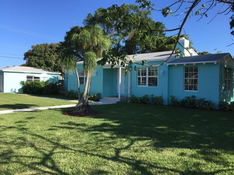 Unit for sale at 301 SW 1st Avenue, Delray Beach, FL 33444