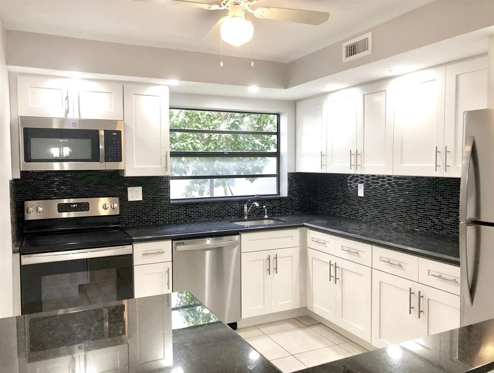 Unit for sale at 153 Capri D, Delray Beach, FL 33484