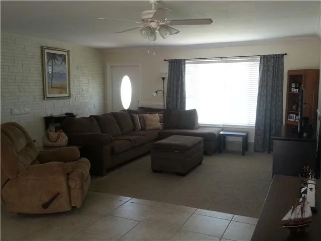 Unit for sale at 5981 SW 15th Street, Plantation, FL 33317