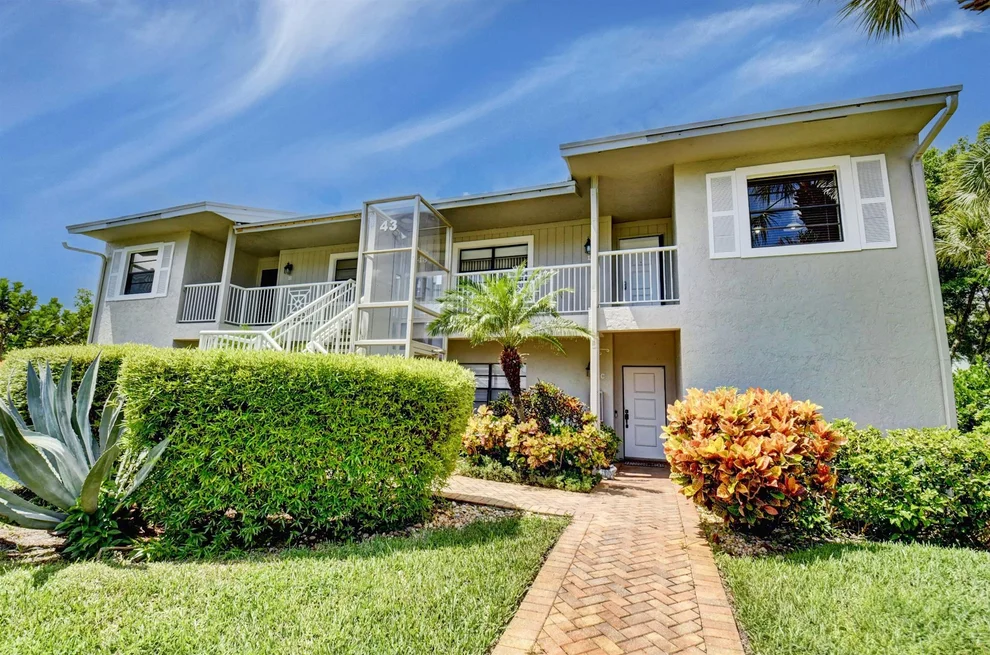 Unit for sale at 43 Eastgate Drive, Boynton Beach, FL 33436