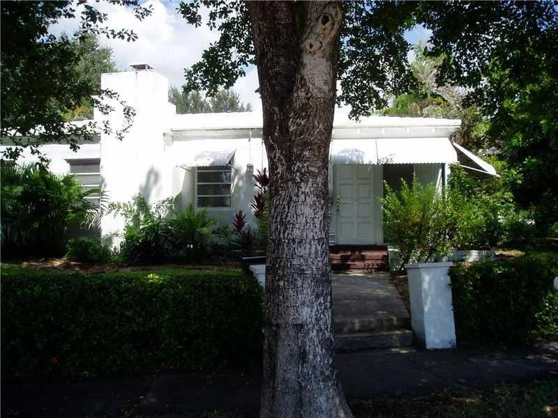 Unit for sale at 1507 NE 4th Court, Fort Lauderdale, FL 33301