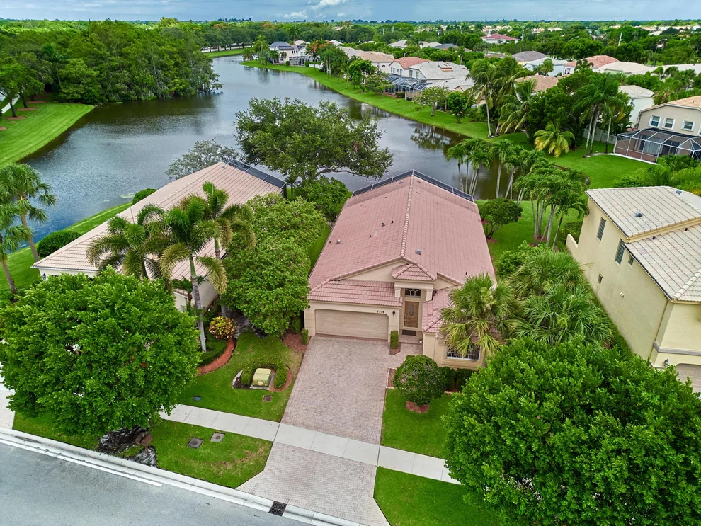 Unit for sale at 7576 Rockport Circle, Lake Worth, FL 33467