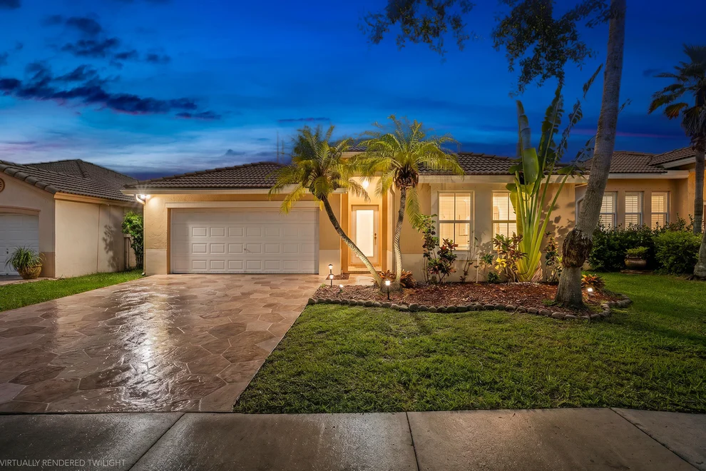 Unit for sale at 376 E Royal Cove Circle, Davie, FL 33325