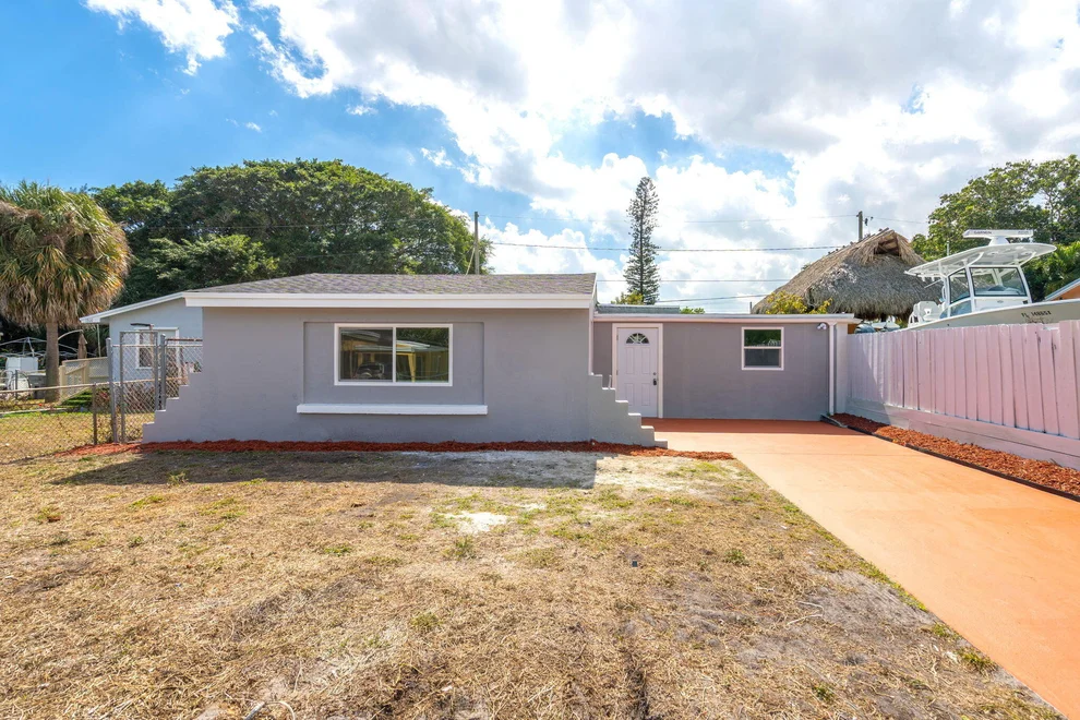 Unit for sale at 1206 S Ridge Road, Lake Worth, FL 33462