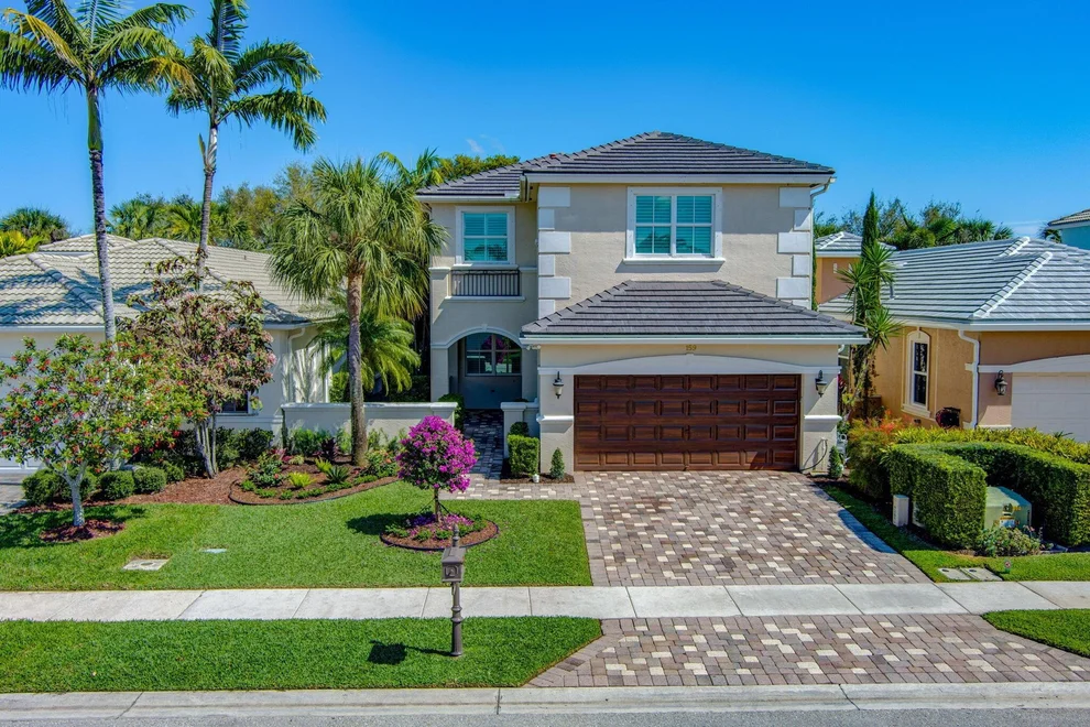 Unit for sale at 159 Isle Verde Way, Palm Beach Gardens, FL 33418