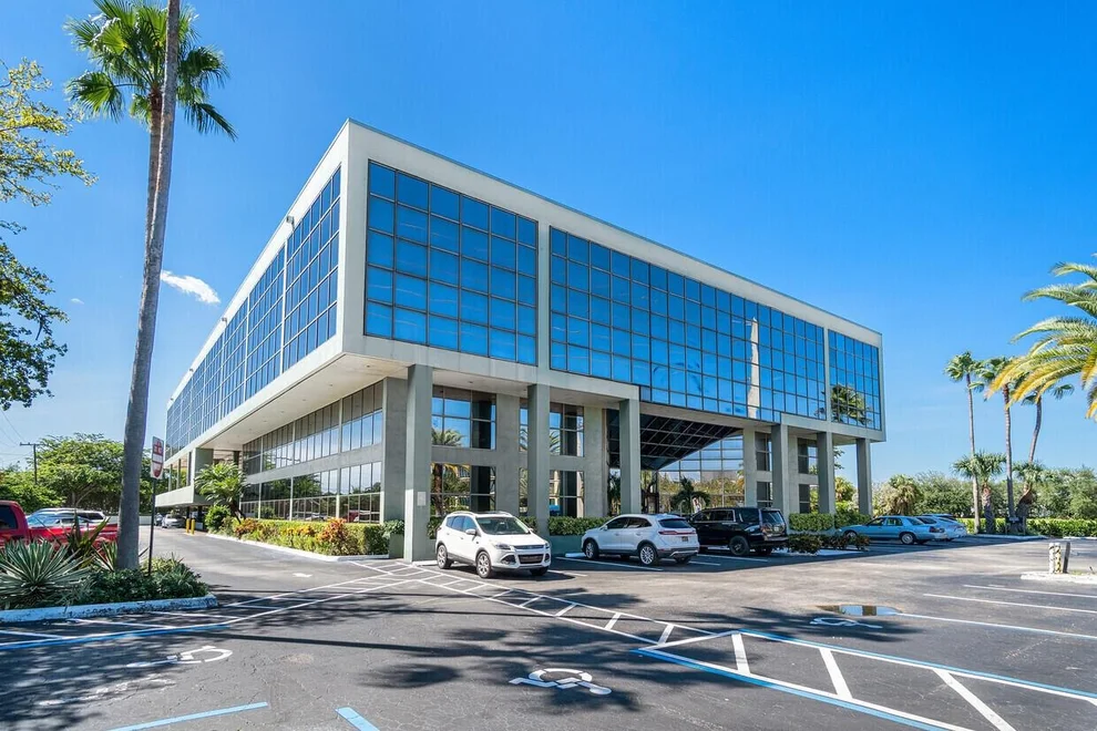 Unit for sale at 631 U.S. Highway One, North Palm Beach, FL 