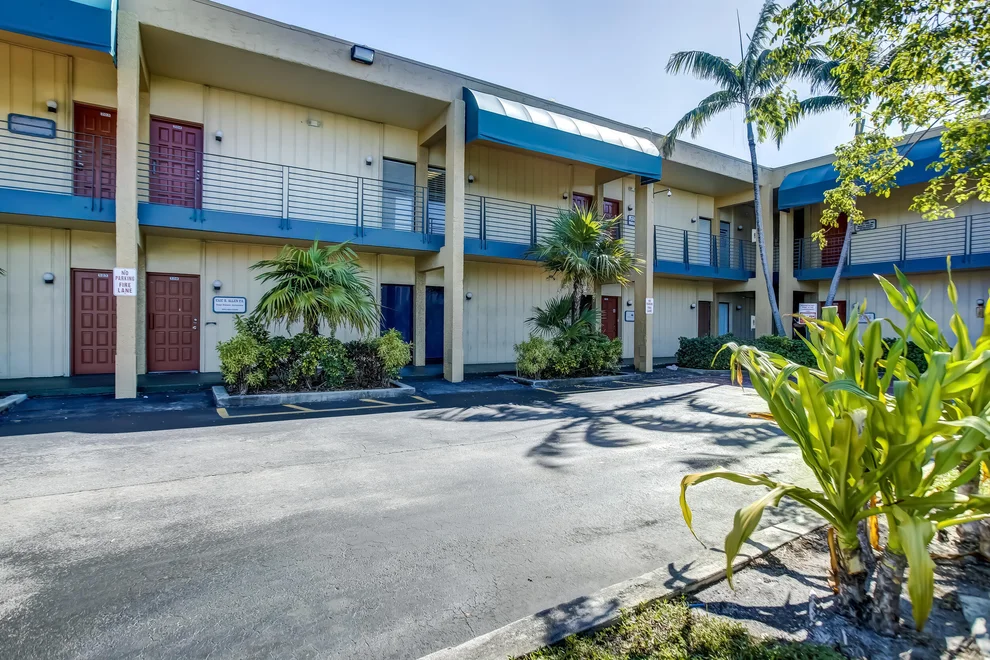 Unit for sale at 2331 N State Road 7, Lauderhill, FL 33313