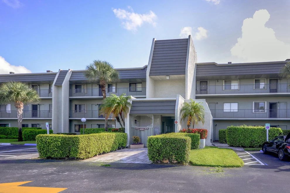 Unit for sale at 4080 Tivoli Court, Lake Worth, FL 33467