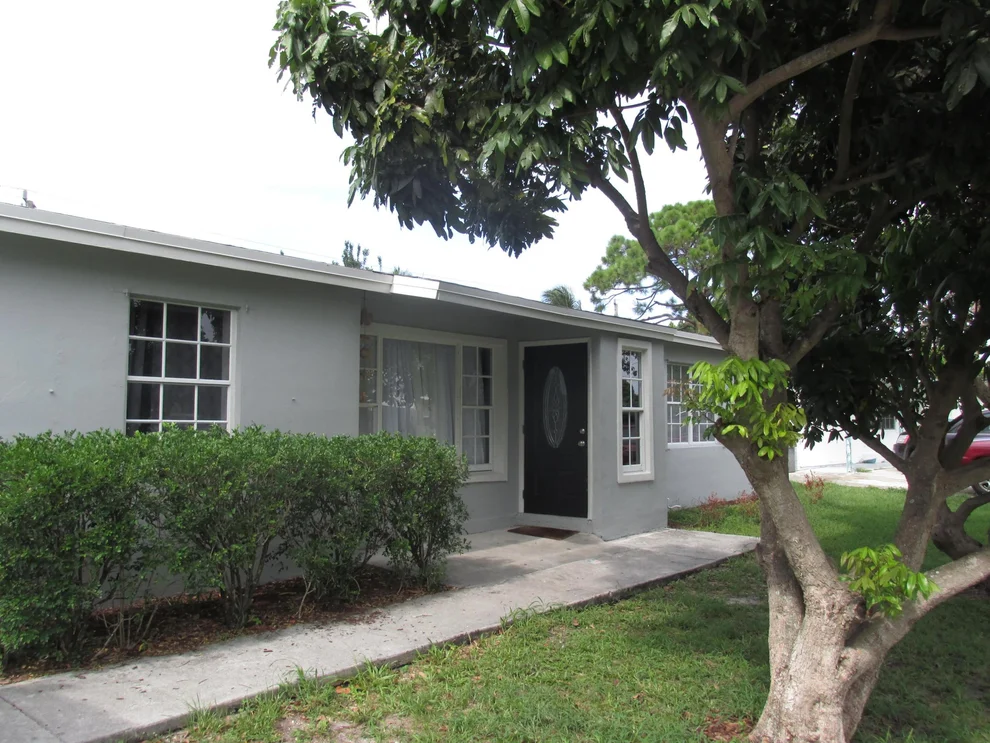 Unit for sale at 3657 Dunes Road, Palm Beach Gardens, FL 33410
