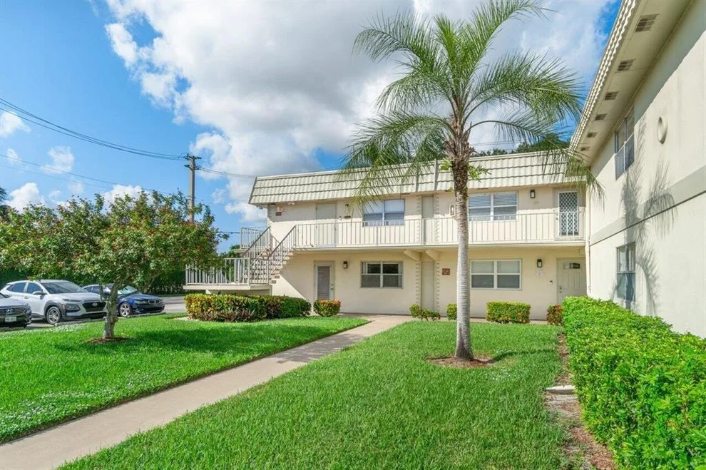 Unit for sale at 673 Saxony O, Delray Beach, FL 33446