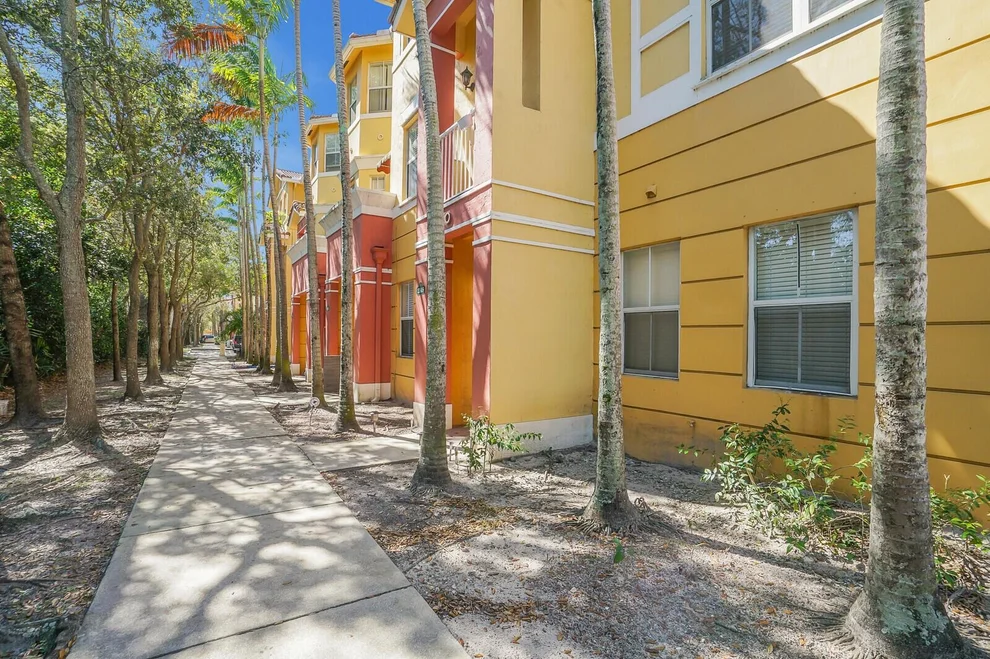 Unit for sale at 2148 Shoma Drive, Royal Palm Beach, FL 33414