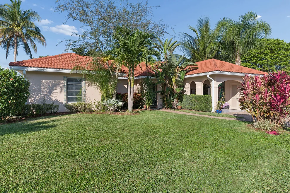 Photo of 13 Fairway Drive, Boynton Beach, FL 33436
