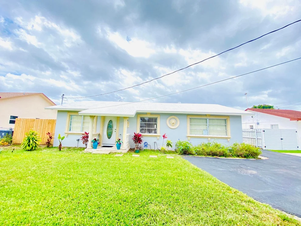 Unit for sale at 4380 Marilyn Drive, Lake Worth, FL 33461