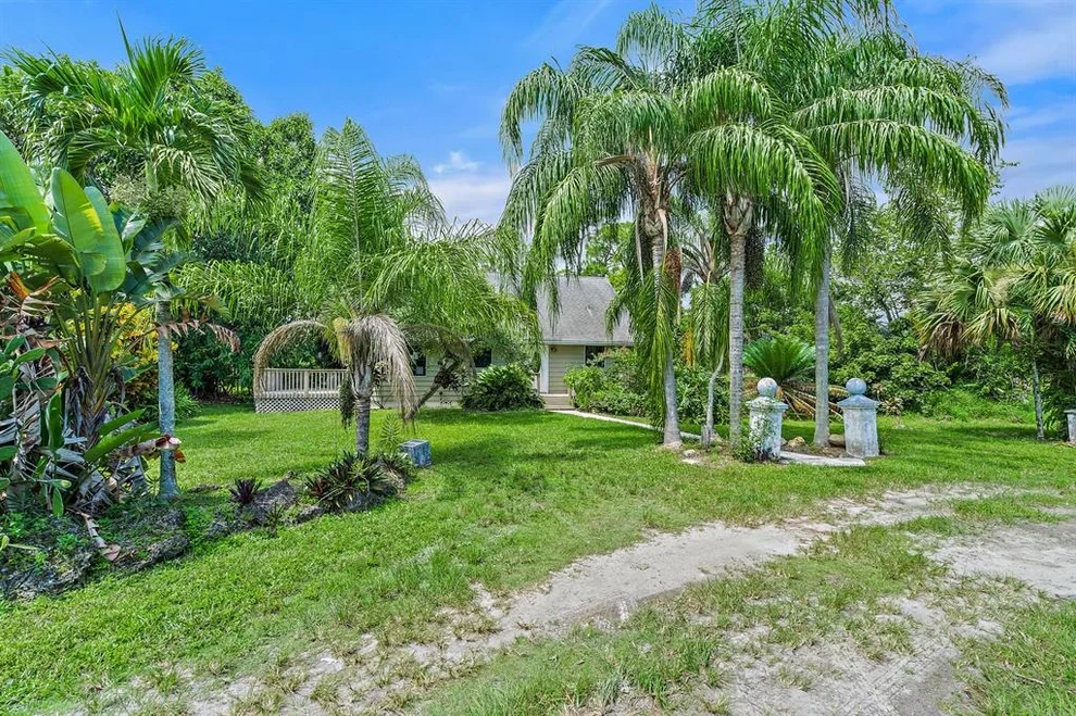 Unit for sale at 3572 C Road, Loxahatchee Groves, FL 33470