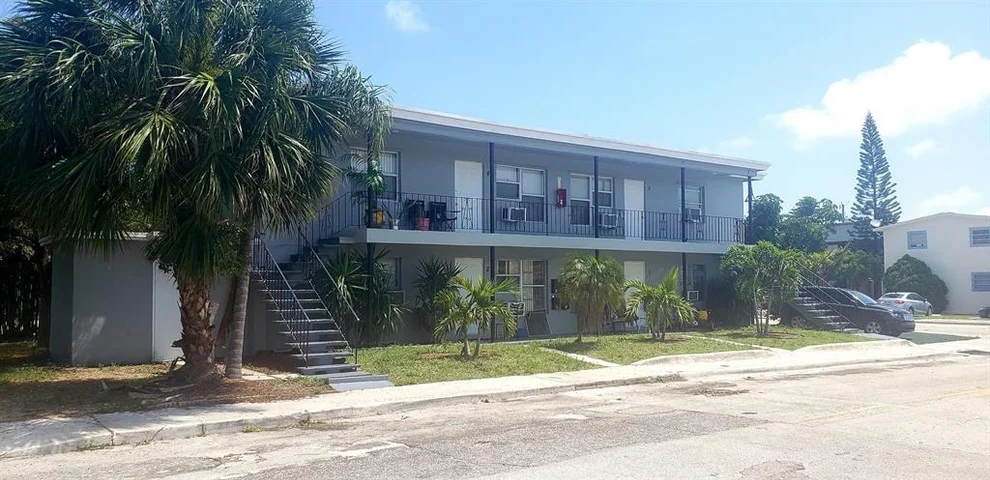 Unit for sale at 1501 N Federal Highway, Lake Worth Beach, FL 33460