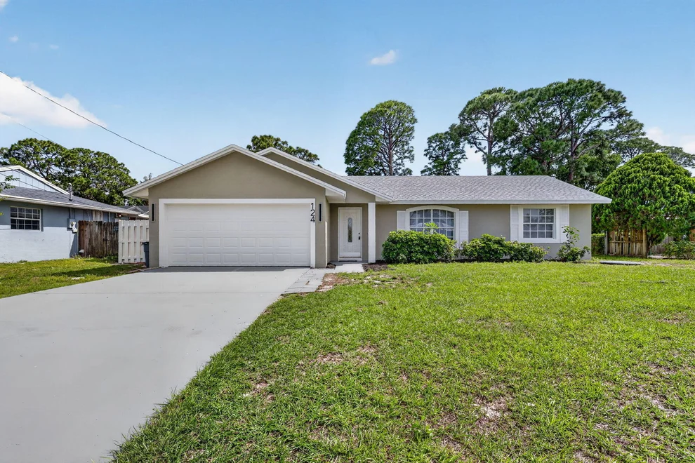 Unit for sale at 124 SE Eyerly Avenue, Port St Lucie, FL 34983
