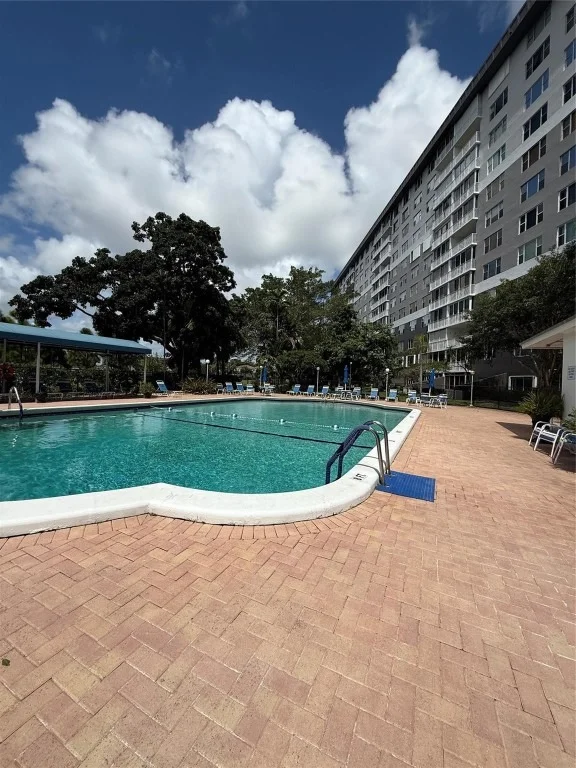Unit for sale at 4001 Hillcrest Drive, Hollywood, FL 33021