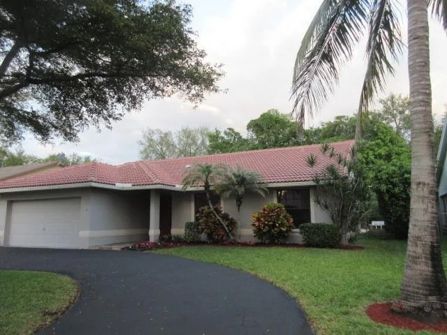 Unit for sale at 5215 NW 98th Terrace, Coral Springs, FL 33076