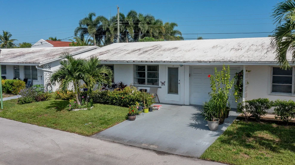 Unit for sale at 728 RIDGE Road, Lantana, FL 33462