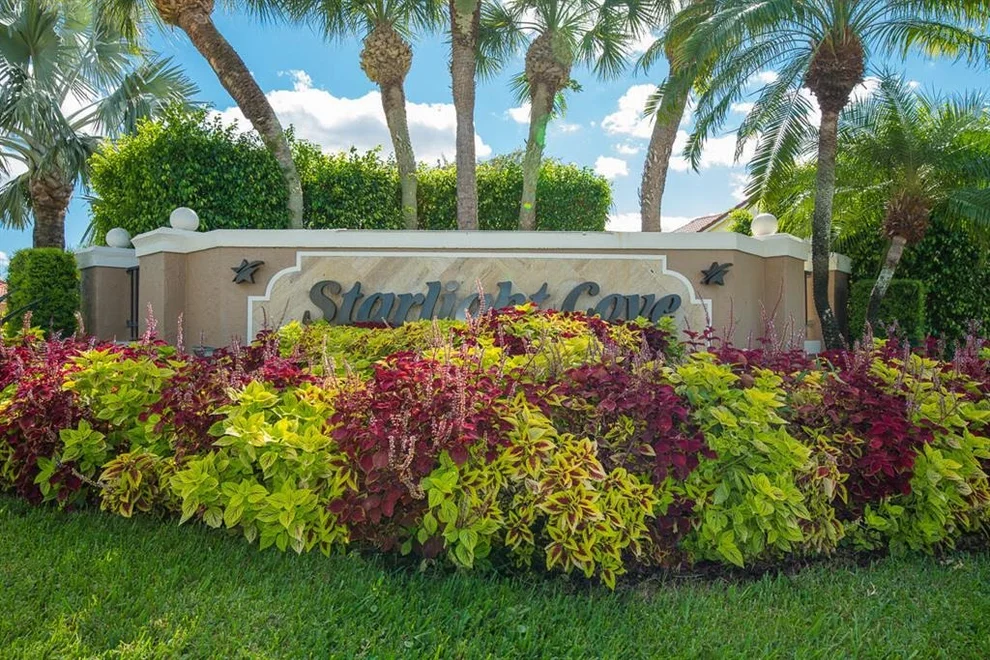 Unit for sale at 12300 Sand Wedge Drive, Boynton Beach, FL 33437