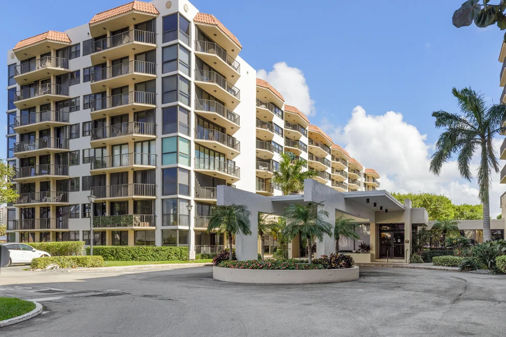 Unit for sale at 899 Jeffery Street, Boca Raton, FL 33487