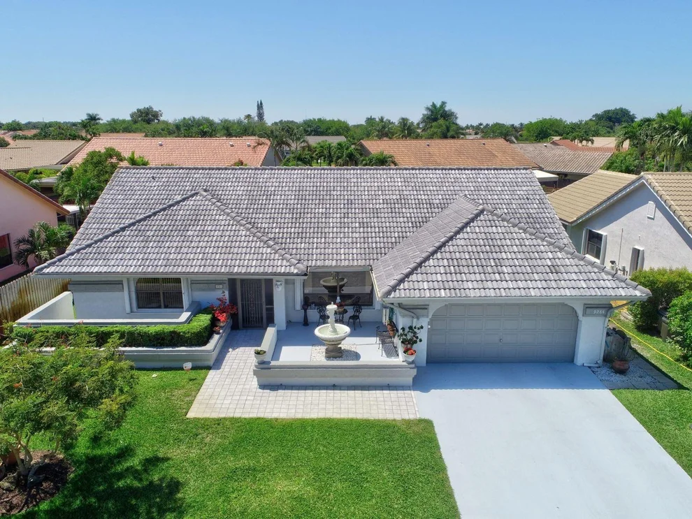 Unit for sale at 9284 Laurel Green Drive, Boynton Beach, FL 33437