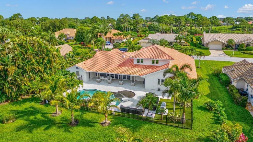 Unit for sale at 1324 SW Cottonwood Cove, Port St Lucie, FL 34986