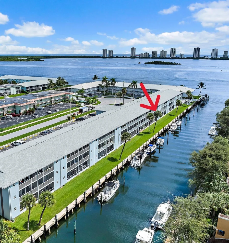 Unit for sale at 120 Lehane Terrace, North Palm Beach, FL 33408