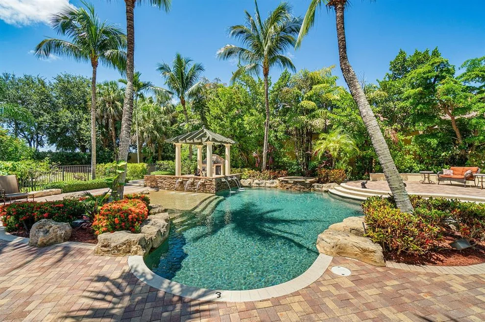 Unit for sale at 17881 Villa Club Way, Boca Raton, FL 33496