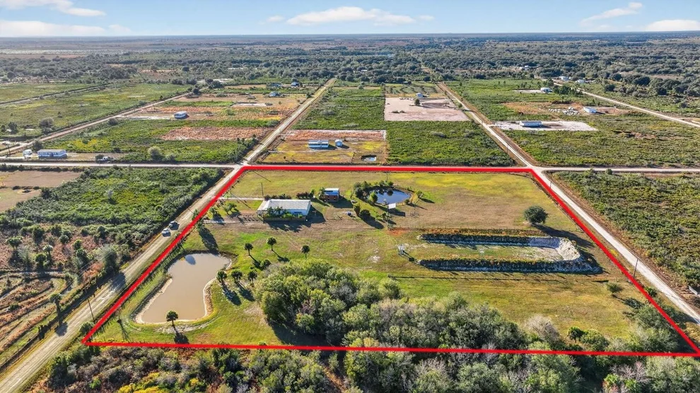 Unit for sale at 19939 NW 250th Street, Okeechobee, FL 34972