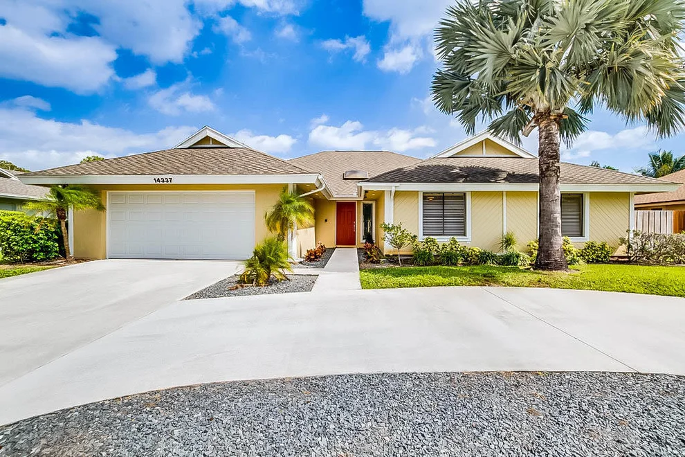 Unit for sale at 14337 Stirrup Lane, Wellington, FL 33414