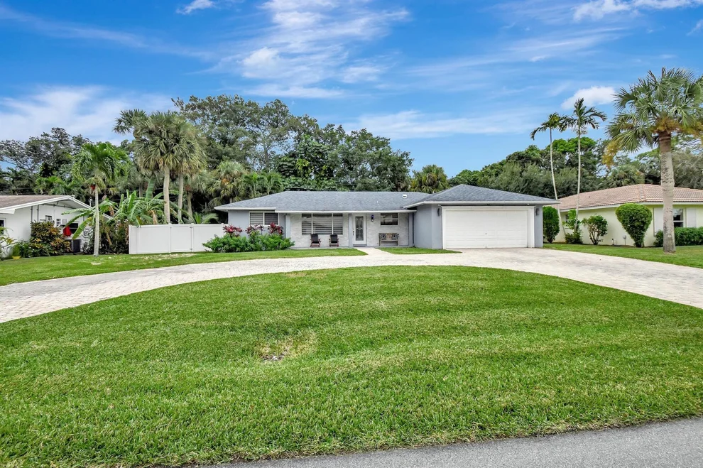 Unit for sale at 2046 S Conference Drive, Boca Raton, FL 33486