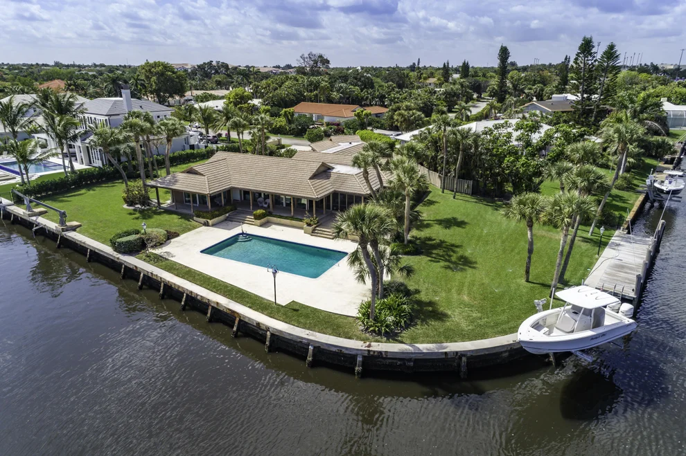 Unit for sale at 2526 Avenue Au Soleil, Gulf Stream, FL 33483