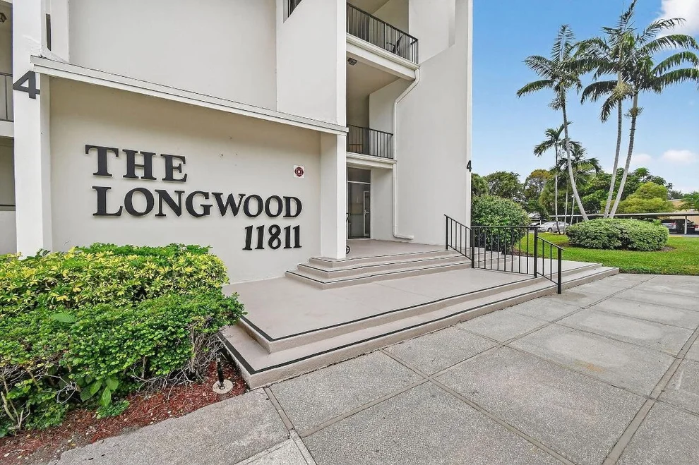 Unit for sale at 11811 Avenue Of Pga, Palm Beach Gardens, FL 33418