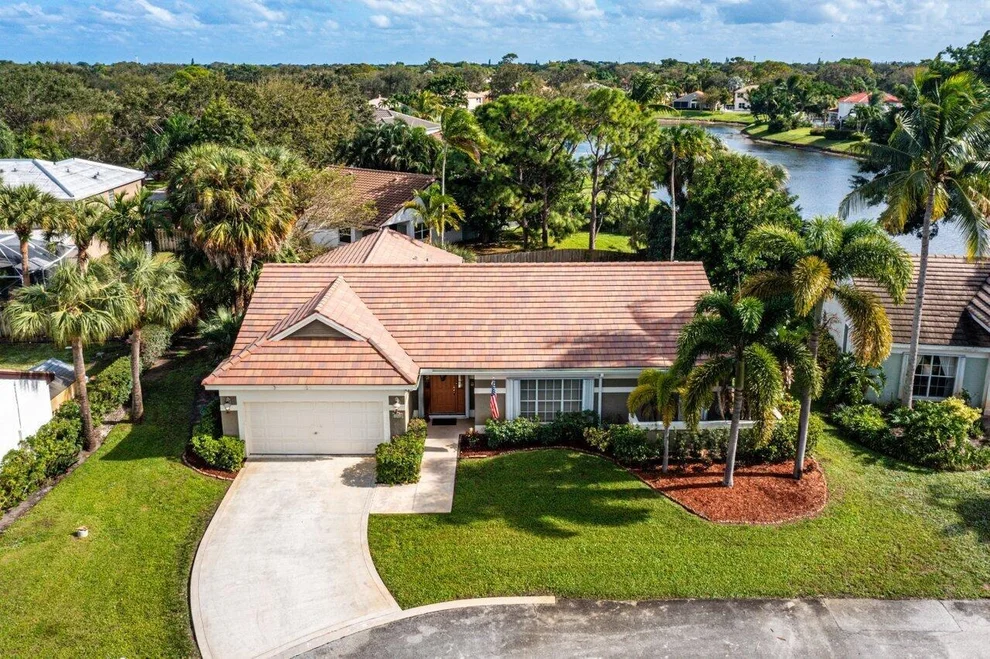Unit for sale at 4060 Sabal Lakes Road, Delray Beach, FL 33445