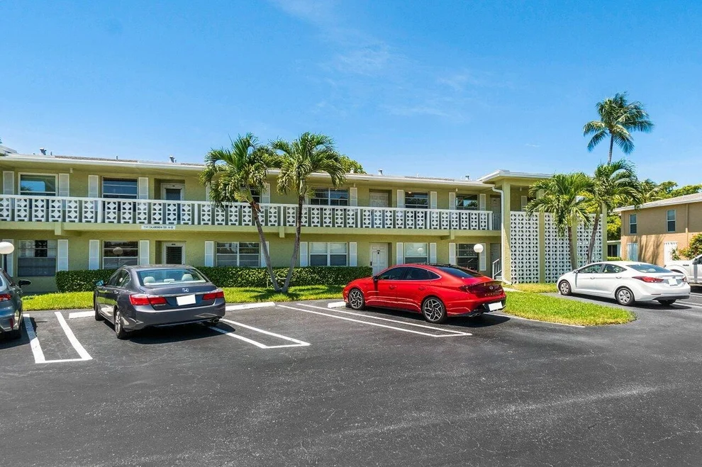 Unit for sale at 1141 Calamondin Terrace, Delray Beach, FL 33445