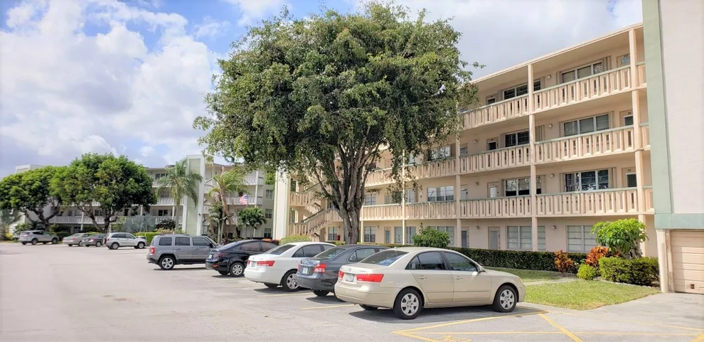 Unit for sale at 444 Southampton C, West Palm Beach, FL 33417