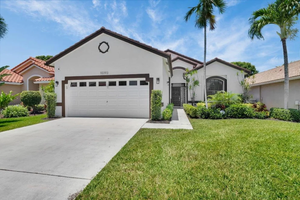 Unit for sale at 10393 Lexington Circle S, Boynton Beach, FL 33436