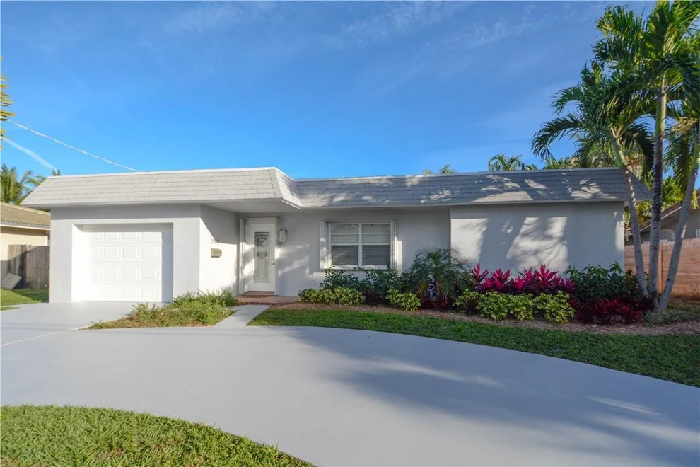 Unit for sale at 2024 NE 22nd Street, Wilton Manors, FL 33305