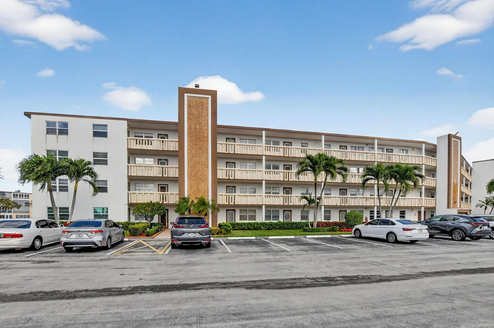 Unit for sale at 4051 Guildford C, Boca Raton, FL 33434