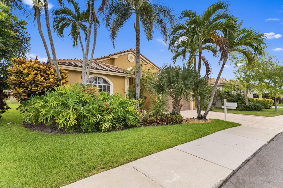 Unit for sale at 3254 NW 22ND Avenue, Oakland Park, FL 33309