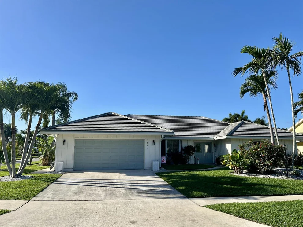 Unit for sale at 2543 Monaco Terrace, Palm Beach Gardens, FL 33410