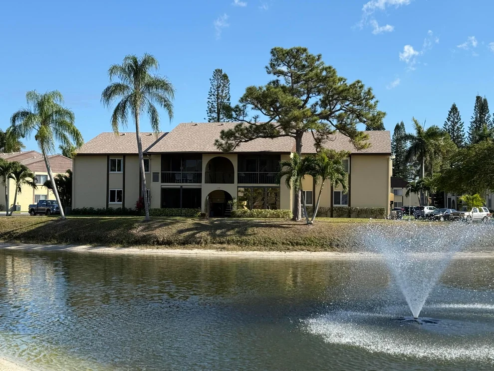 Unit for sale at 338 Pine Ridge Circle, Greenacres, FL 33463