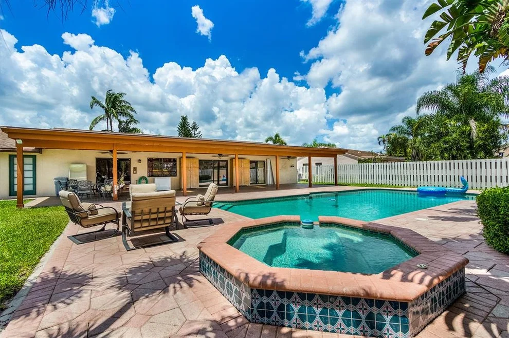 Unit for sale at 14701 Highland Springs Court, Davie, FL 33325