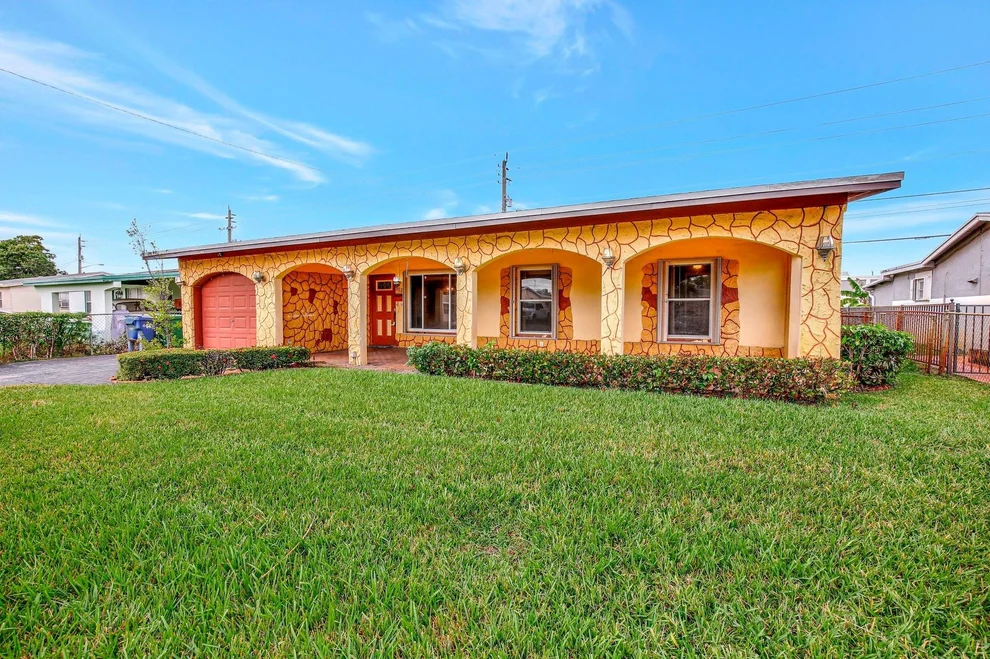 Unit for sale at 3521 NW 18th Place, Lauderhill, FL 33311