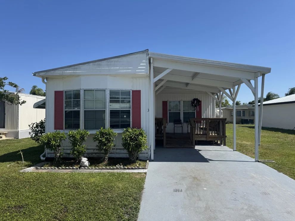 Unit for sale at 3 Universidad Lane, Port St Lucie, FL 34952