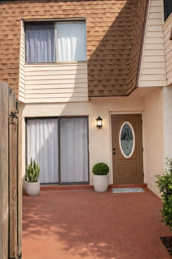Unit for sale at 715 W Ocean Avenue, Lantana, FL 33462