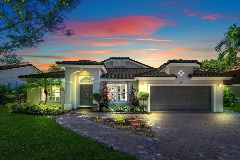 Unit for sale at 5661 NW 40th Terrace, Coconut Creek, FL 33073