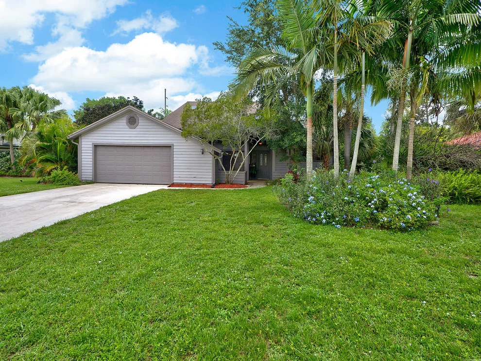 Unit for sale at 19518 Trails End Terrace, Jupiter, FL 33458